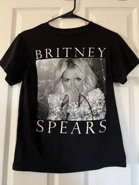 Britney Spears Black Graphic Short Sleeve Tee